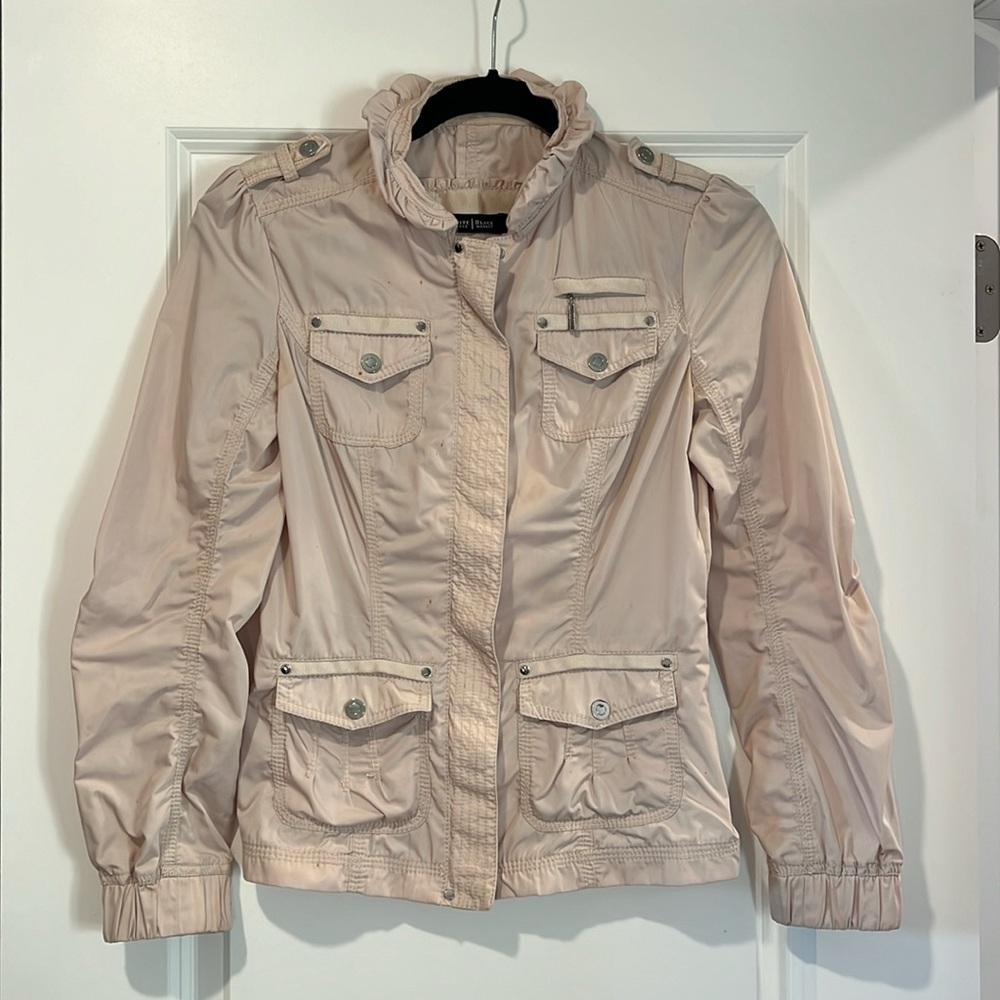 Tan jacket - Picture 2 of 10